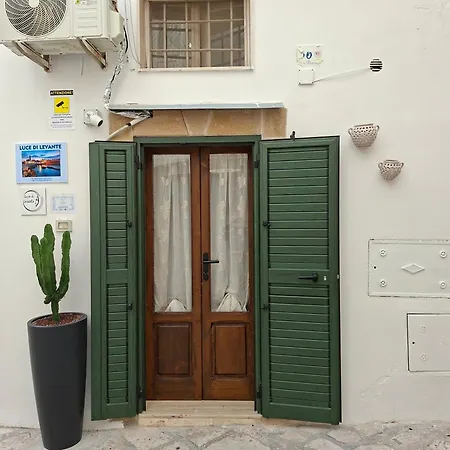 Luce Di Levante Монополи